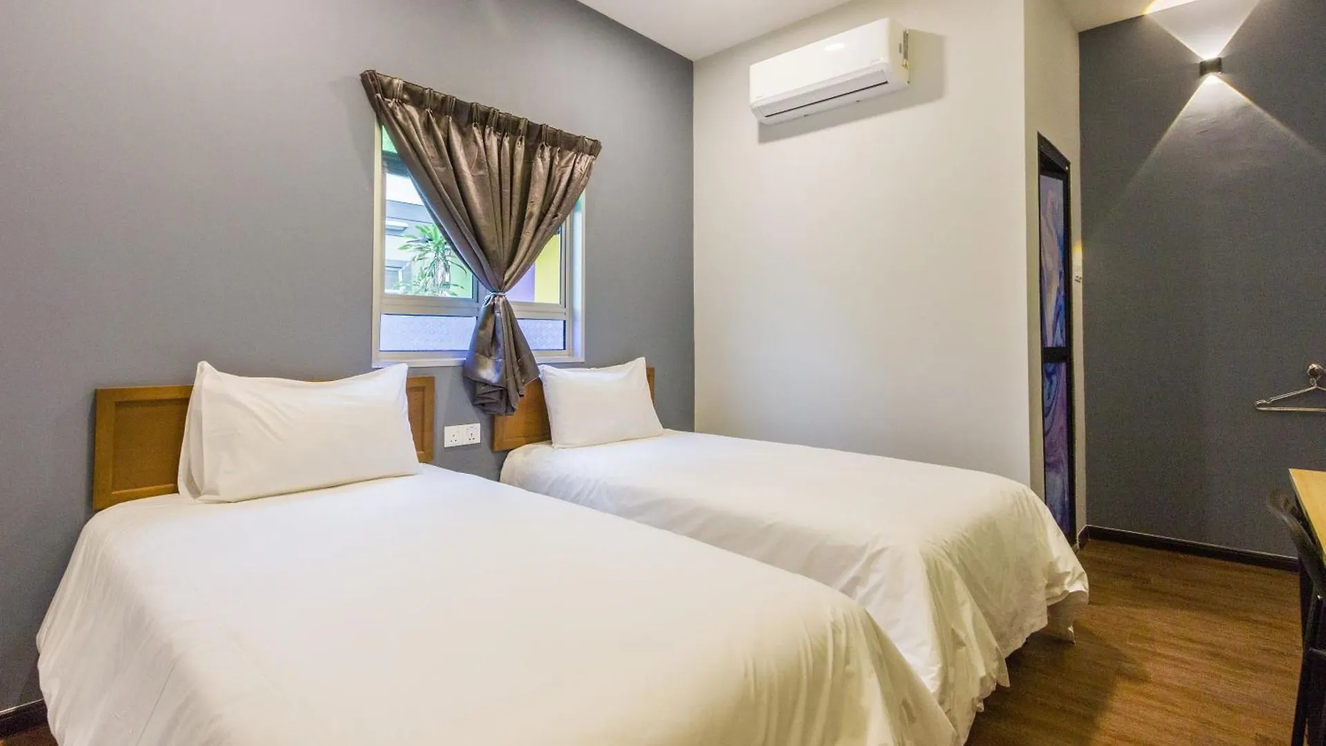 Hidden 4Br Cottage House Retreats バターワース 別荘
