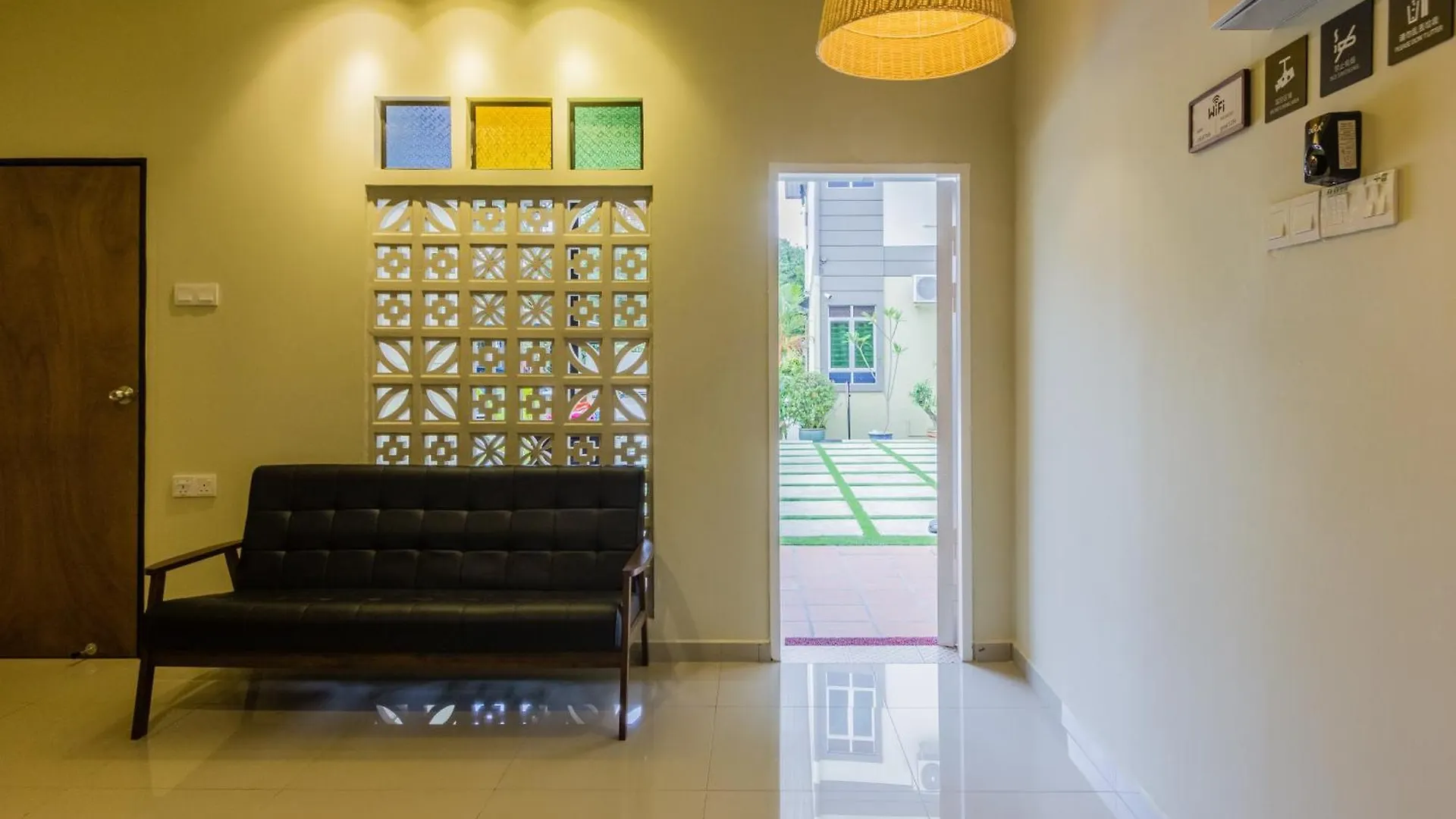 別荘 Hidden 4Br Cottage House Retreats バターワース